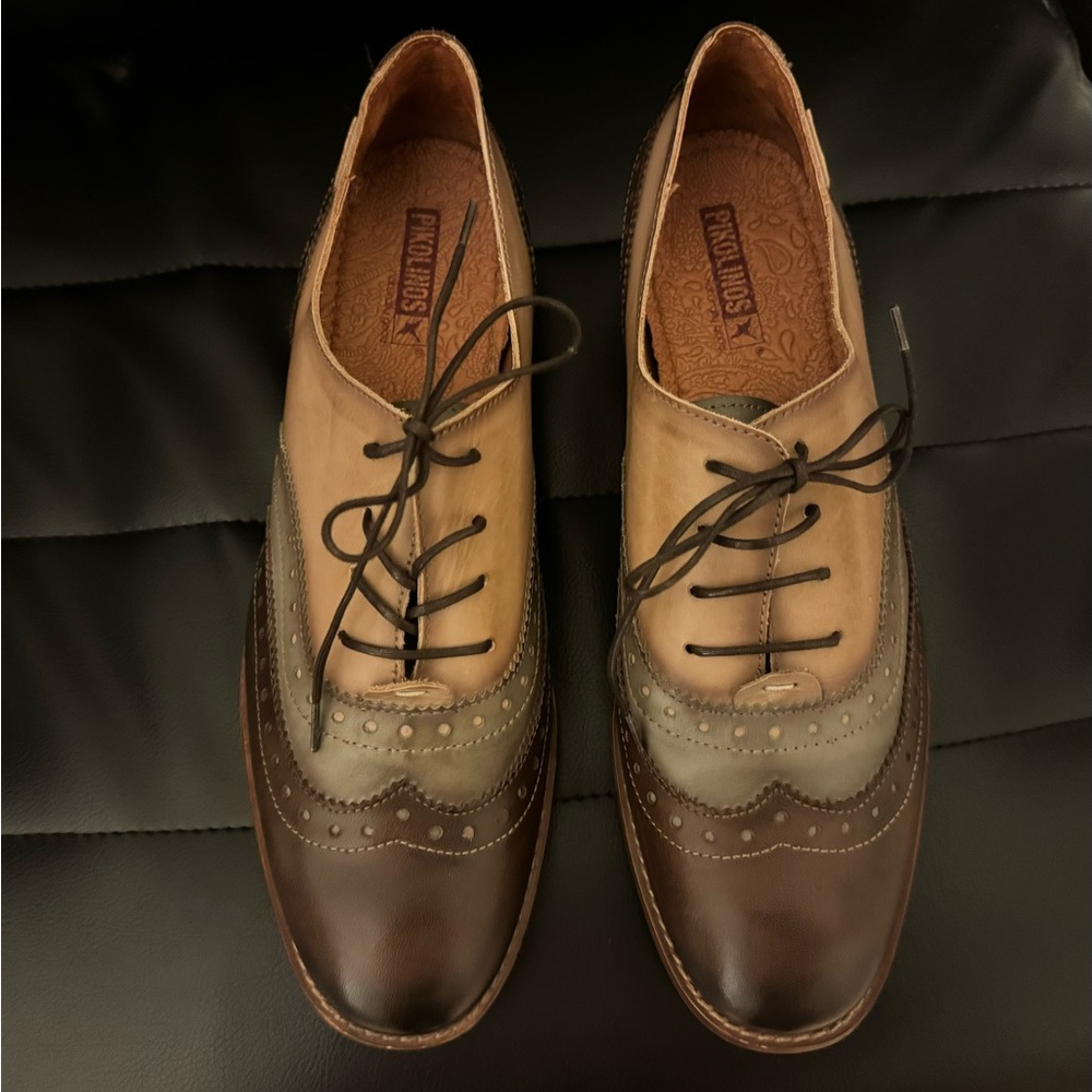 Pikolinos Oxford shoes, women’s size 41/10